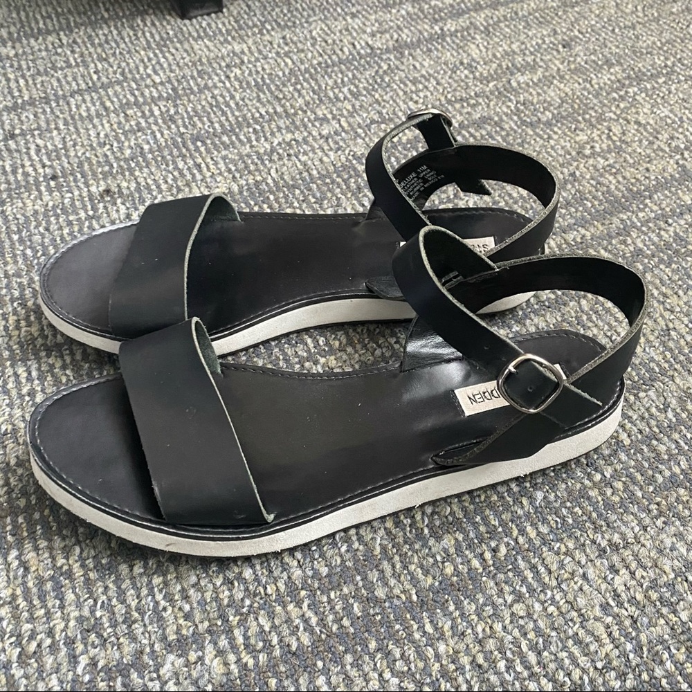 Steve Madden Sandals